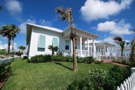 Seaglass Cottage - Private Home at the Shores 3 Bedroom Home by RedAwning