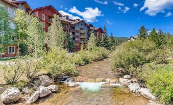 Passage Point 405 Condo