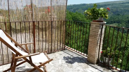 Agriturismo Borgo San Martino Отели в г. Tocco da Casauria