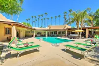 2 Mi to Old Town: 'The Grand Palms Estate' w/ Pool - Villas