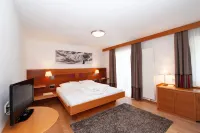 Hotel Eller Hotel in zona Il Bunker Del Passo Palade