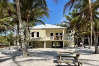 Private Chef Meals Included, Golf Cart, Kayaks, WiFi, Boat & Captain