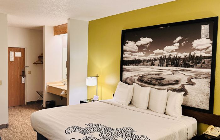 Forest City Inn