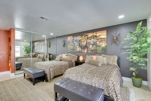 Luxe Family Home in Bonita w/ Private Pool & Spa! فنادق في Bonita