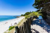 Hôtel Aux Tamaris - Vue Mer Hotels in Roscoff