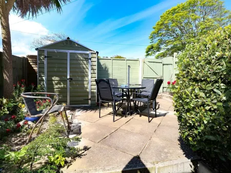 Birch House Отели в г. Кроумер