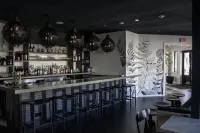 The Menhaden Hotel - Barer