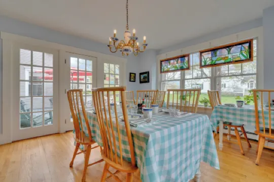 James Place Inn Bed and Breakfast