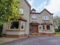 Linwood Hotels in Fleetwood