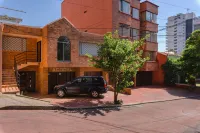 C A L Suites Hôtels à : 