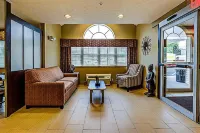 Microtel Inn & Suites by Wyndham North Canton Hotels in Green