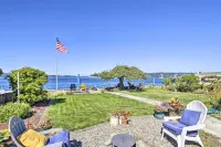 Fire Pit, Views and Beach Access Waterfront Escape!