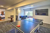 'Ridgeline Retreat' w/ Mountain Lake Views! - parking
