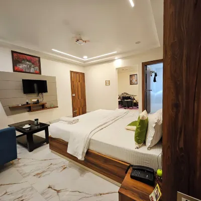 Hotel MAA Laxmi Palace Hotels near Sri Sri Thakur Anukul Chandra Satsang Ashram