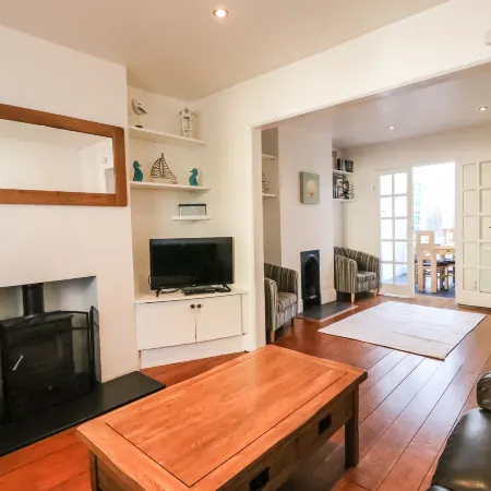 South Harbour Cottage
