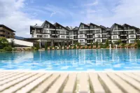 Aspen Golf and Ski Resort - Pools