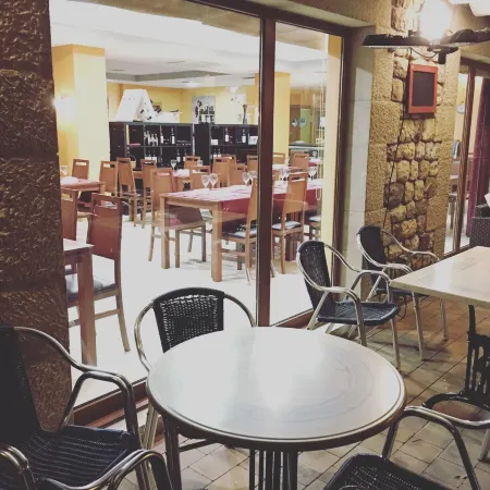 Hotel Valle de Cabezón Отели в г. Маскуэррас