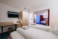 โฮเทล กรีเซริน - ที่มีที่จอดรถ
