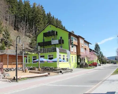 啟動森林阿克提夫民宿酒店 蒂蒂湖-新城酒店