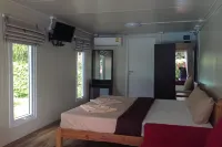 Check in and Chill Out - balcony
