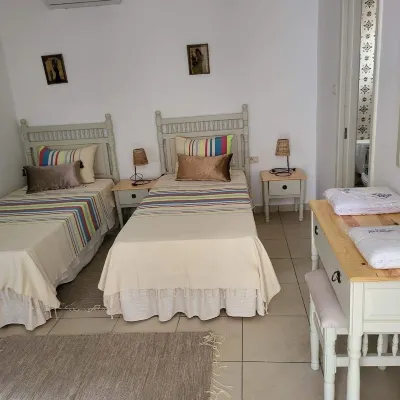 Hotel Dar Al Madina Hotels near Mahida