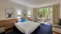 Swan Hill Resort Hotels in Murray Downs