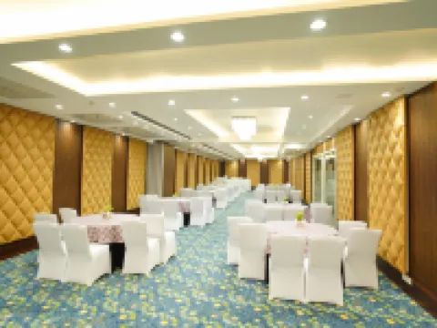 Ira by Orchid Noida Hotels in Noida