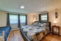 Rustic Bainbridge Retreat w/ Spacious Yard! - 3-Star
