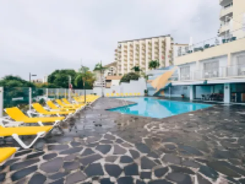 Muthu Raga Madeira Hotel โรงแรมในฟุงชาล