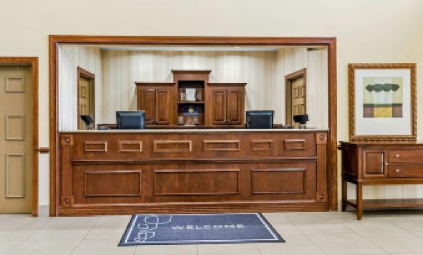 Country Inn & Suites by Radisson, Princeton, WV