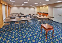 Holiday Inn Express & Suites Dickinson