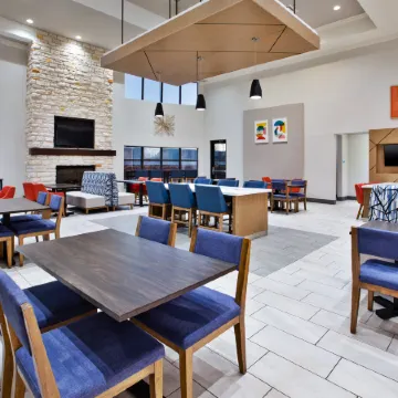 Holiday Inn Express & Suites DUNCAN by IHG