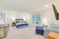 Waterfront Lake Anna Home: Summer Family Escape! - Parkplatz