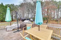 Spacious Trappe Getaway w/ Outdoor Pool & Gazebo! - 3-Star
