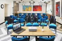 Urban Boutique Hotel Center - bar