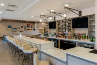 Four Points by Sheraton Myrtle Beach - Quầy bar