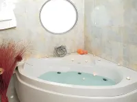 Athens Mirabello - Hot Tub