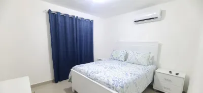 コン ピスシナ ア 10 ミニトス デル アエロプエルト のホテル