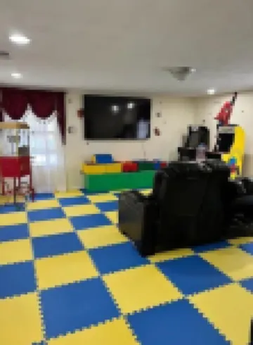 Baker’s Stay & Play