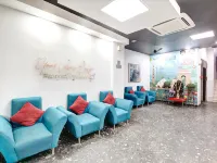 The Signature by Hotel BB Palace Hotels near Karol Bagh