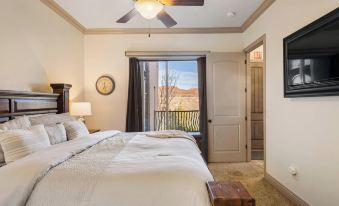 The View Resort Amenities & Epic Views!
