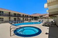 Red Roof Inn & Suites Ridgecrest Hotels in Ridgecrest
