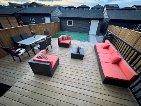 Navii Estates - Vacations Elevated, Homes Perfected Отели рядом с достопримечательностью «Парк штата Фиш Крик»