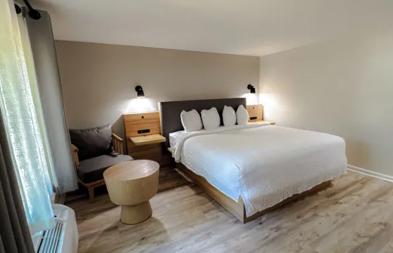 桑德維奇伯爵汽車旅館