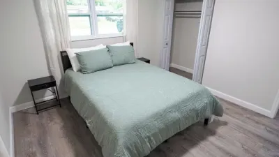 Fabulous 3-bedroom house in South Daytona Hotels near PEGCO, Inc.