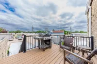 Saddle Shop Loft on Lincoln Hotels in 