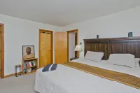 Luxury Retreat inAmherst Hotels in Amherst