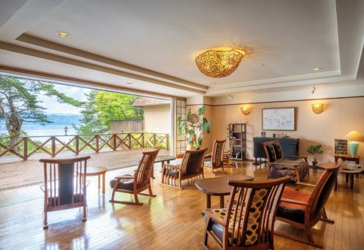 석식 제공 모습