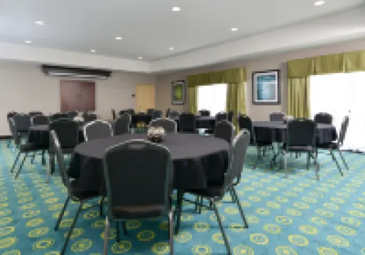 Hampton Inn Iowa City/University Area