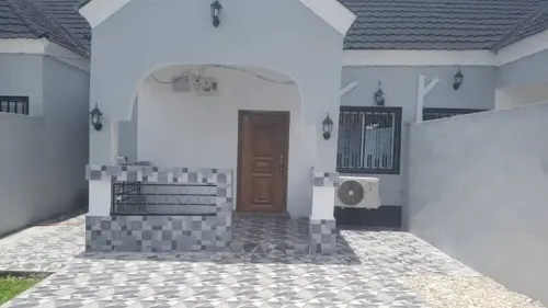 Bambino Guest House Hotels in Brikama